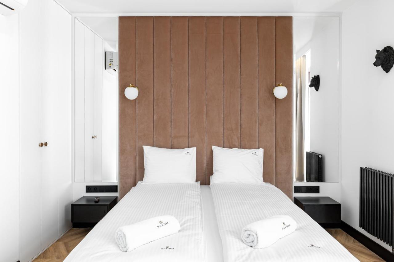 Aparthotel Black Bear *